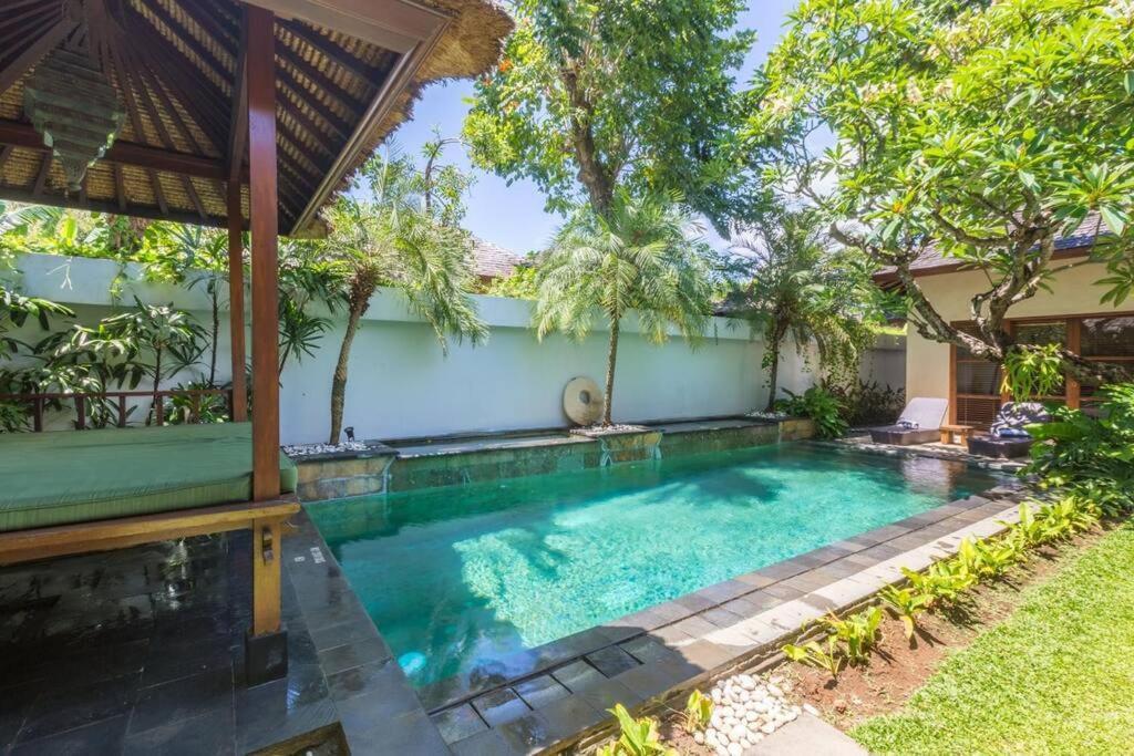 Villa Aisha Sanur Kültér fotó