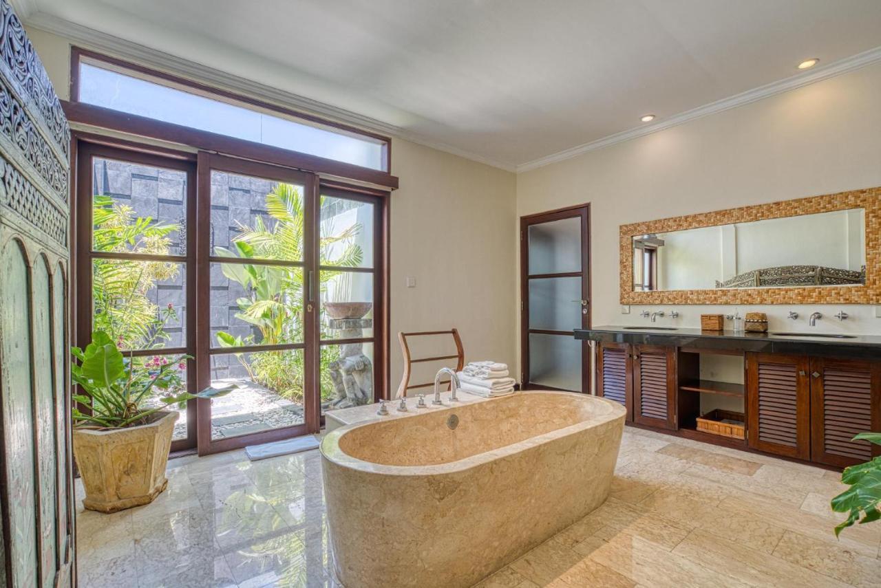 Villa Aisha Sanur Kültér fotó